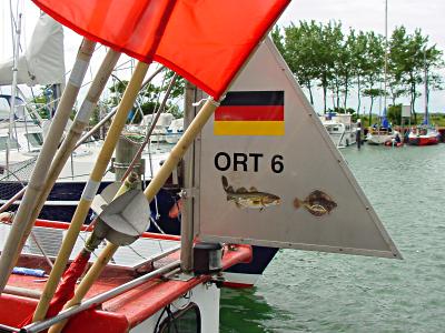 Schild auf einem Schiff