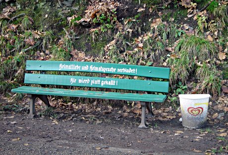 Foto: Gusseisen mit Holzauflage - Bank