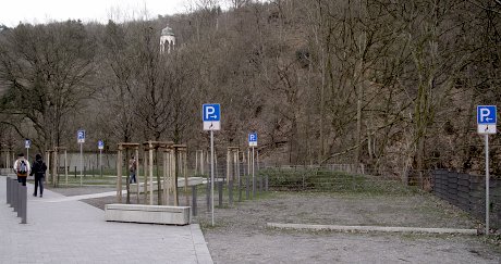 Foto: Behindertenparkplatz im Mngstener Brckenparkplatz