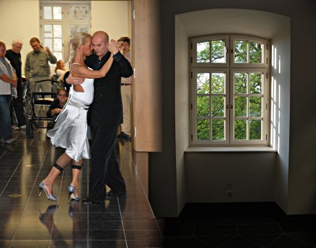 Foto: Tanzpaar beim Tango