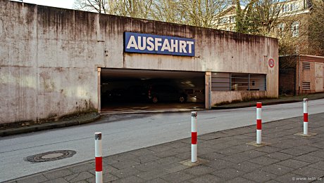 Foto: Ausfahrt aus einem Solinger Parkhaus