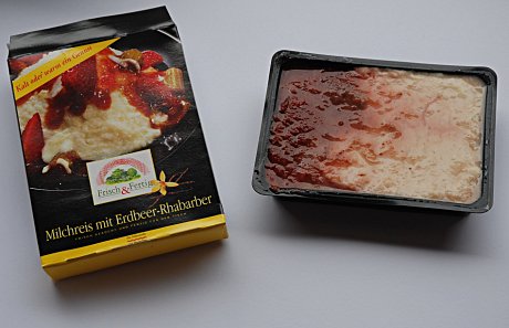 Foto: Milchreis mit Erdbeer-Rhabarber - Verpackung und Inhalt