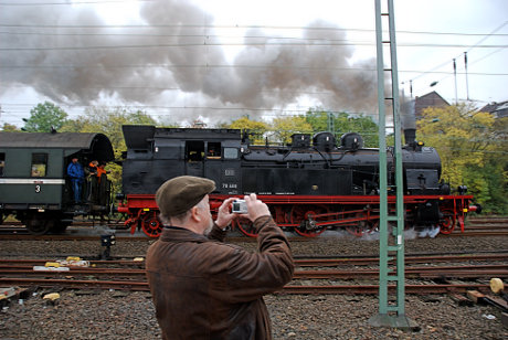 Foto: Dampflokomotive 78 468 bei der Ausfahrt
