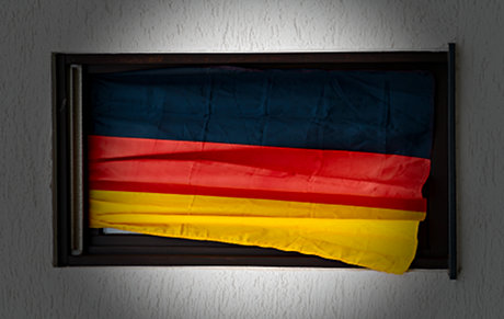 Foto: Flagge am Fenster