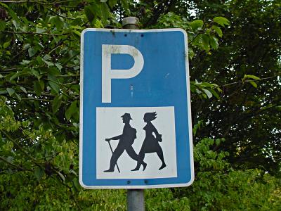 Foto: Schild Park- und Wanderplatz