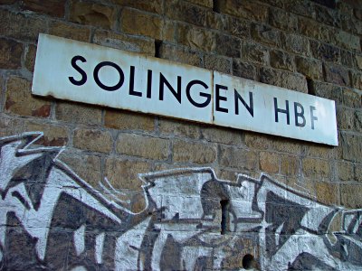 Foto: Schild Solingen Hauptbahnhof